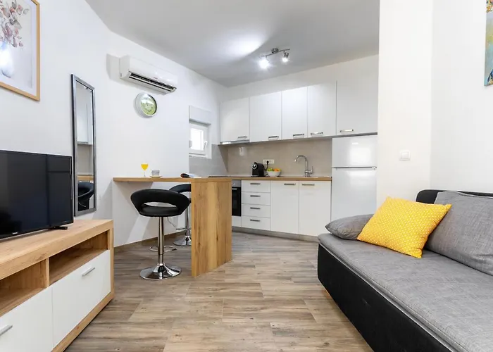 Hidden Gem - Zf Hvar Apartment